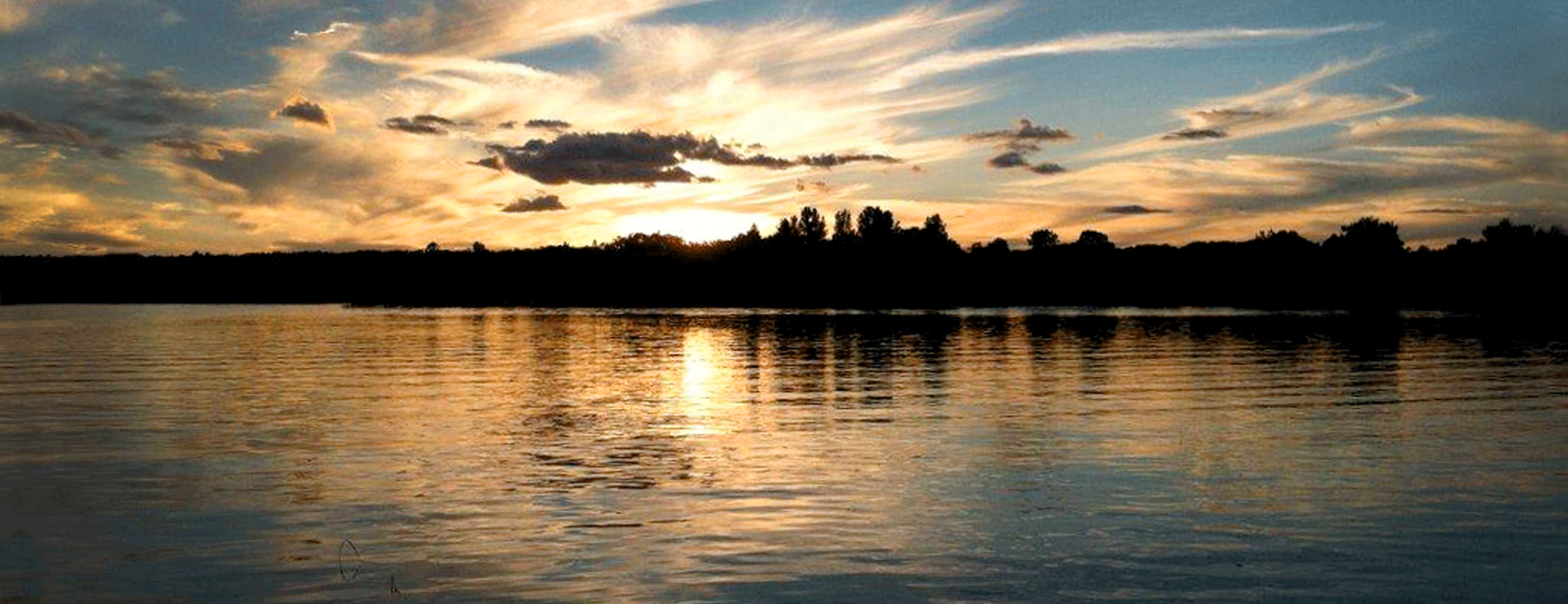 Your swim course Lake Margaret at sunset